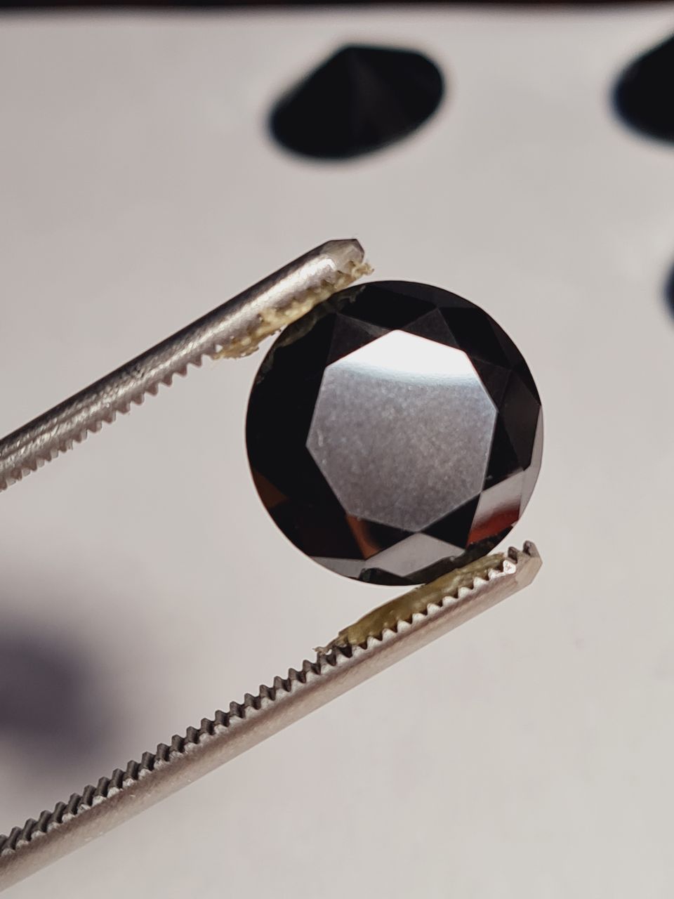 نگین مویزانایت سنتتیک دایره‌ای درجه یک 4195