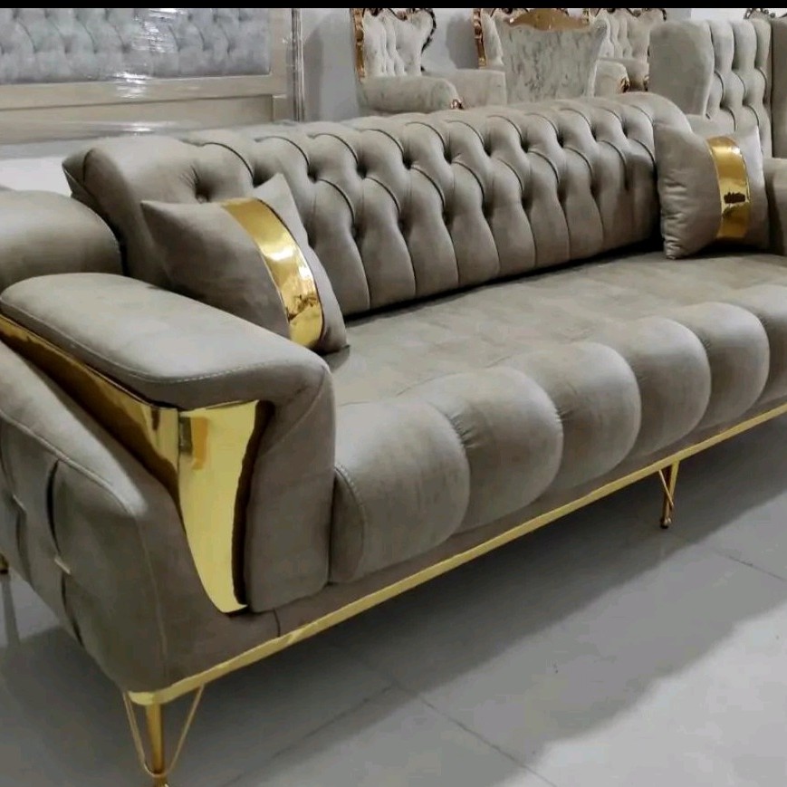 کاناپه راحتی تخت شو سه نفره (هزینه ارسال بصورت پس کرایه)کنسلی ومرجوع نداریم