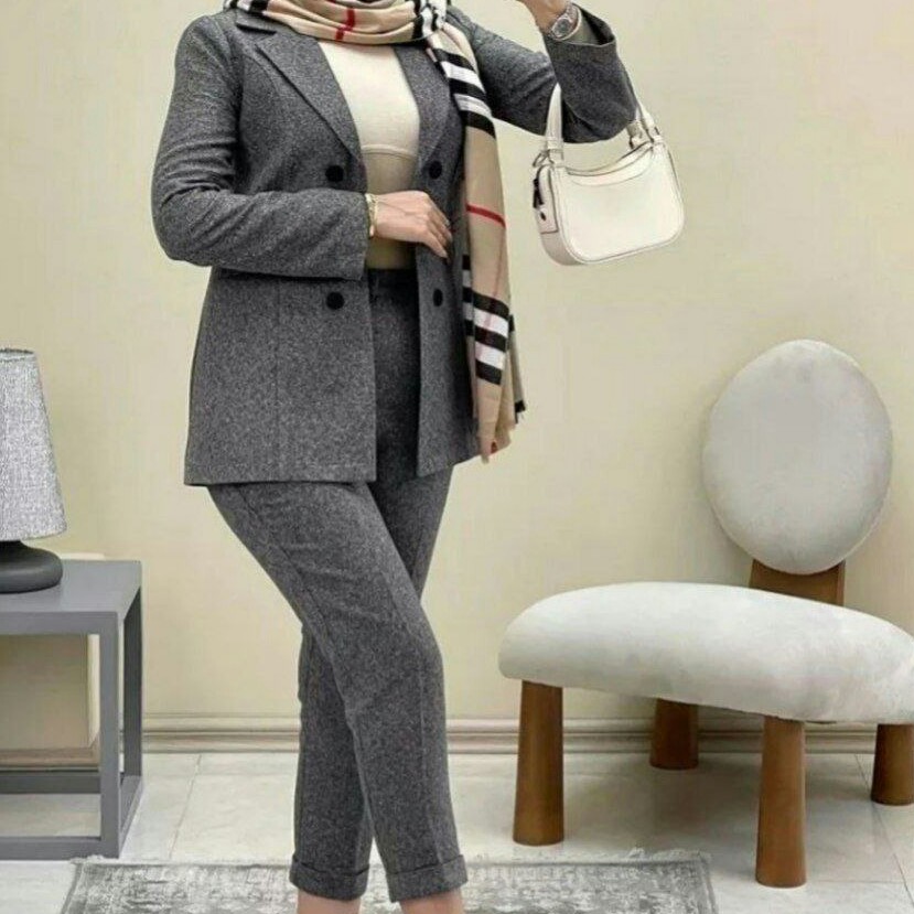 کت و شلوار مدل ملیسا جنس پارچه توییت  جناغی سایزبندی 36تا48 
