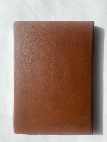 سررسید 1403 (وزیری ، دورنگ ، چرم) - کتابفروشی کوچه کتاب
