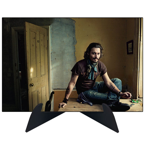 تابلو شاسی رومیزی طرح جانی دپ مدل بازیگران هالیوود AG-118