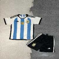 لباس اول آرژانتین 2023 بچه گانه