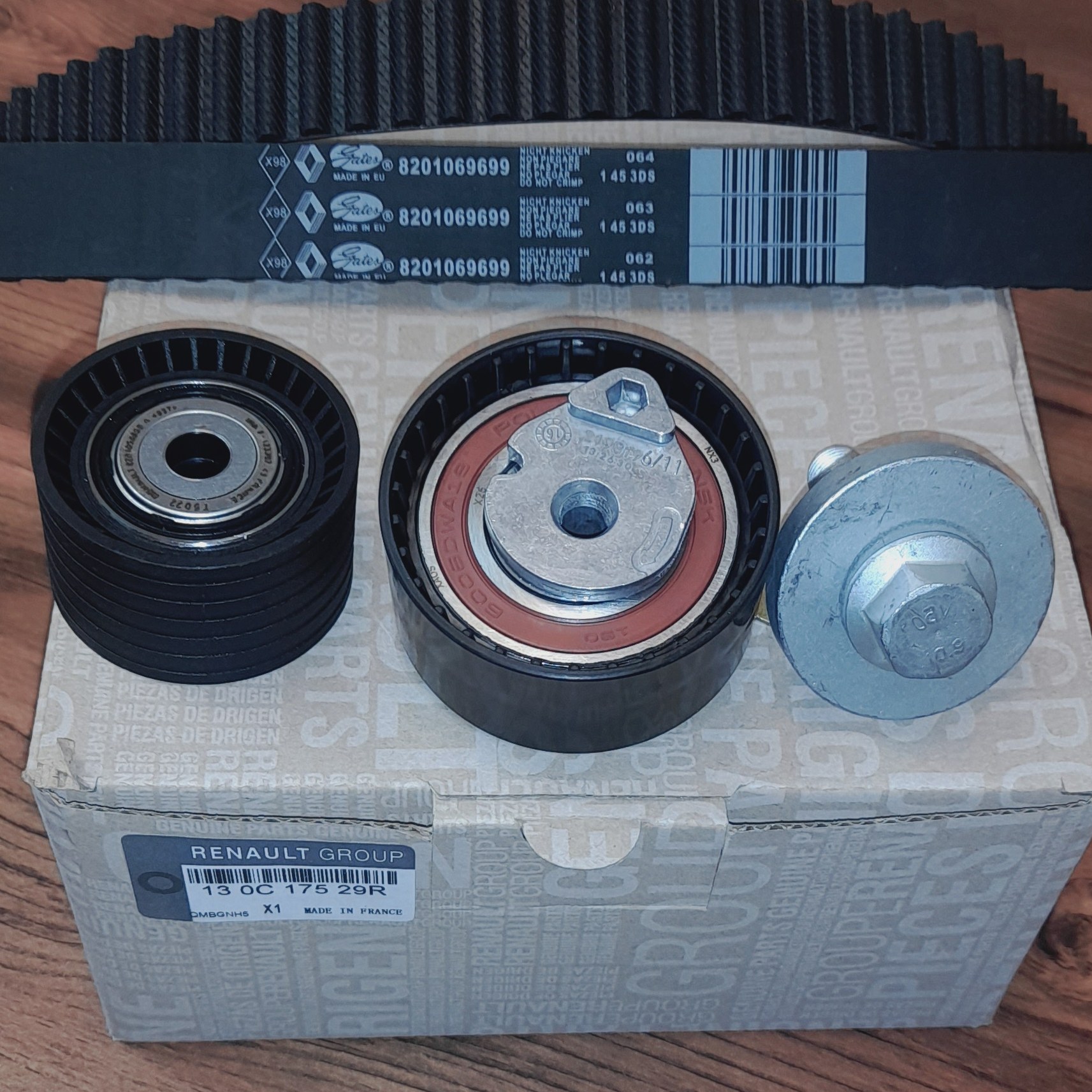کیت تسمه تایم رنو  و ارداتی کد 130C17529R مناسب برای رنو ساندرو