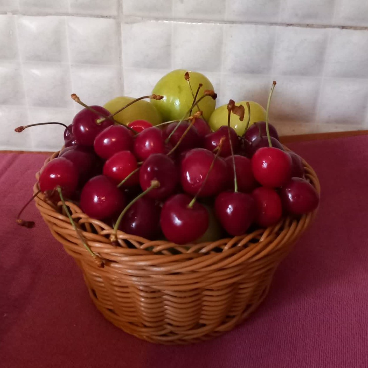 سبد میوه های فصلی 