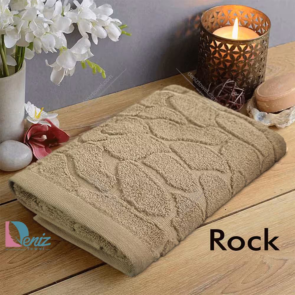 حوله دستی بزرگ طرح راک رنگ نسکافه ای