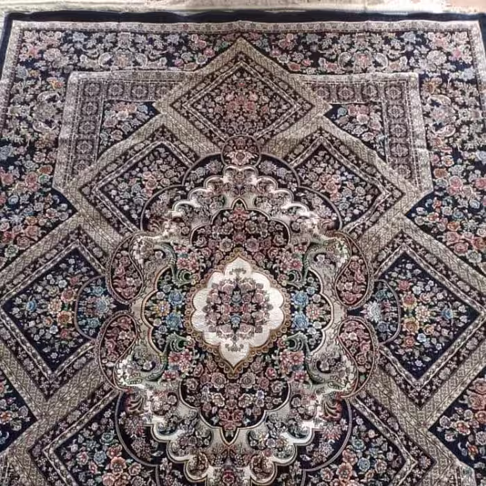 روفرشی 12متری   مخمل ابریشم و ن و تراکم بالا  رنگ ثابت قابل شستشو  رنگ طوسی سورمه ای 