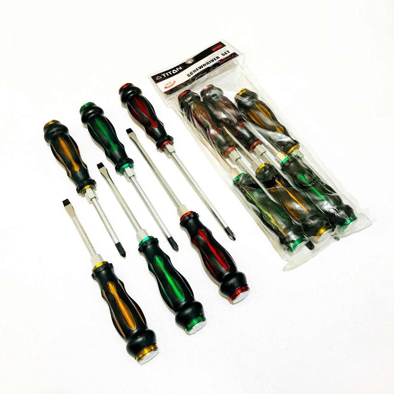 پیچ گوشتی 6عددی ضربه خور و اچار خور تیتان دسته موتوری