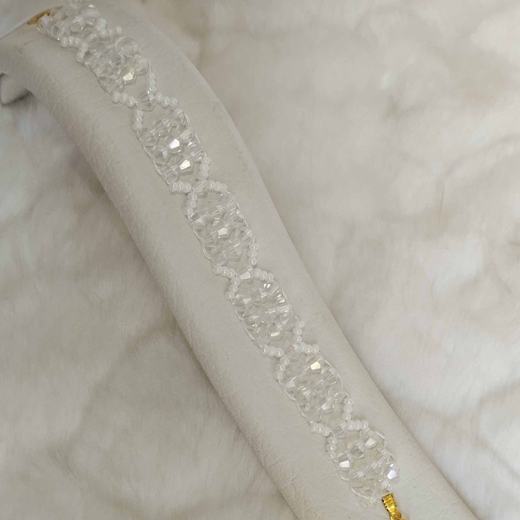 دستبند مرواریدی کد 10