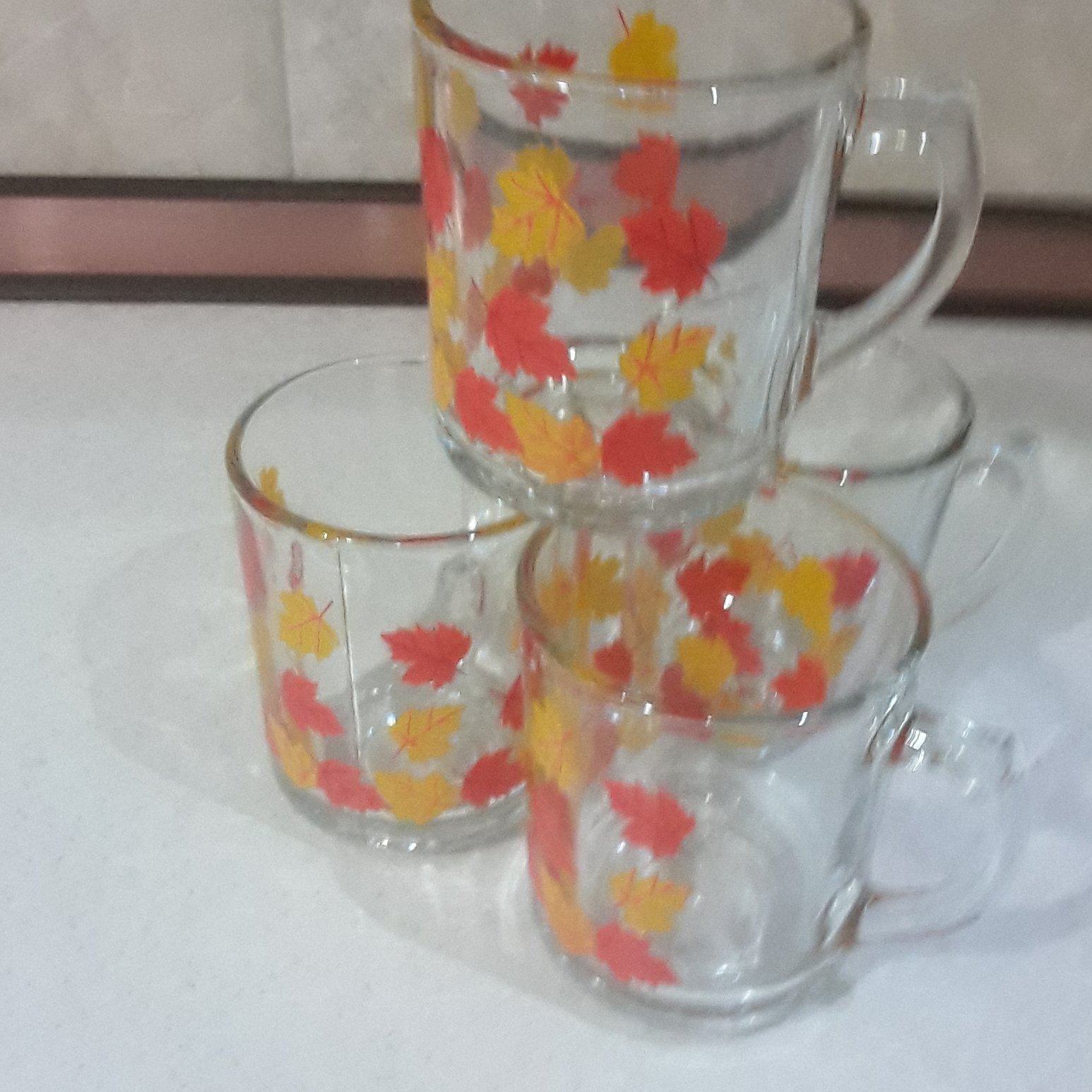 لیوان پاییزی