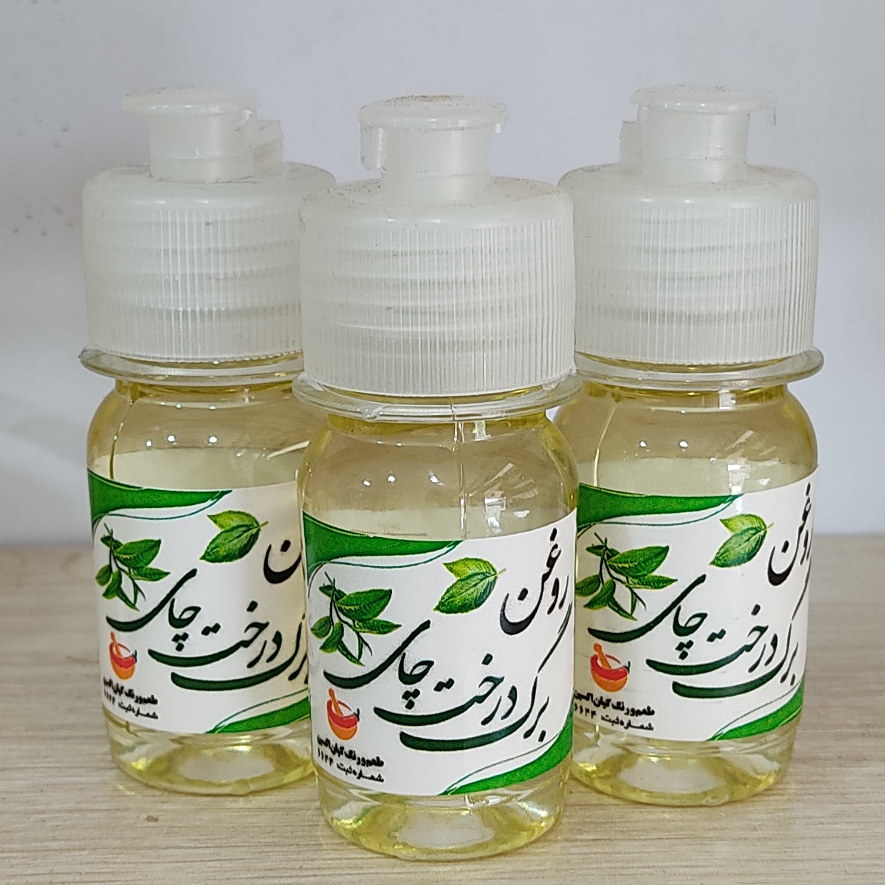 روغن برگ درخت چای خالص( پک 12 عددی 30 سی سی)