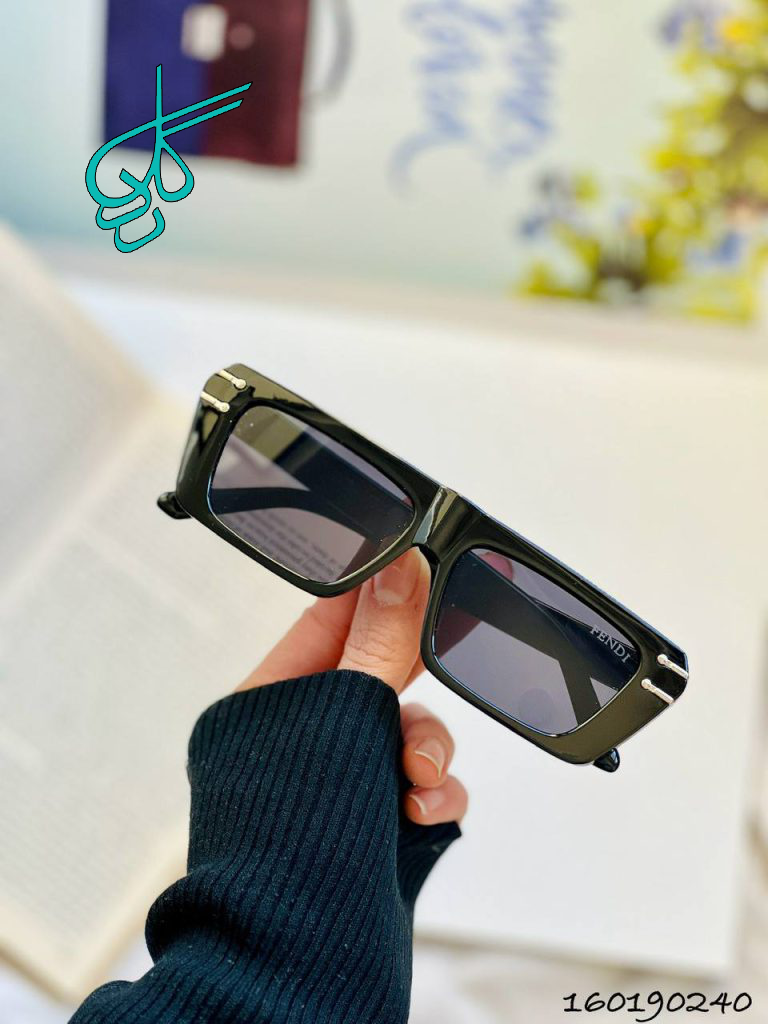 خرید عینک اسپرت برند fendi فرم کائوچو دارای استاندارد uv400 همراه با کاور و دستمال کد 2415205 - ردگل