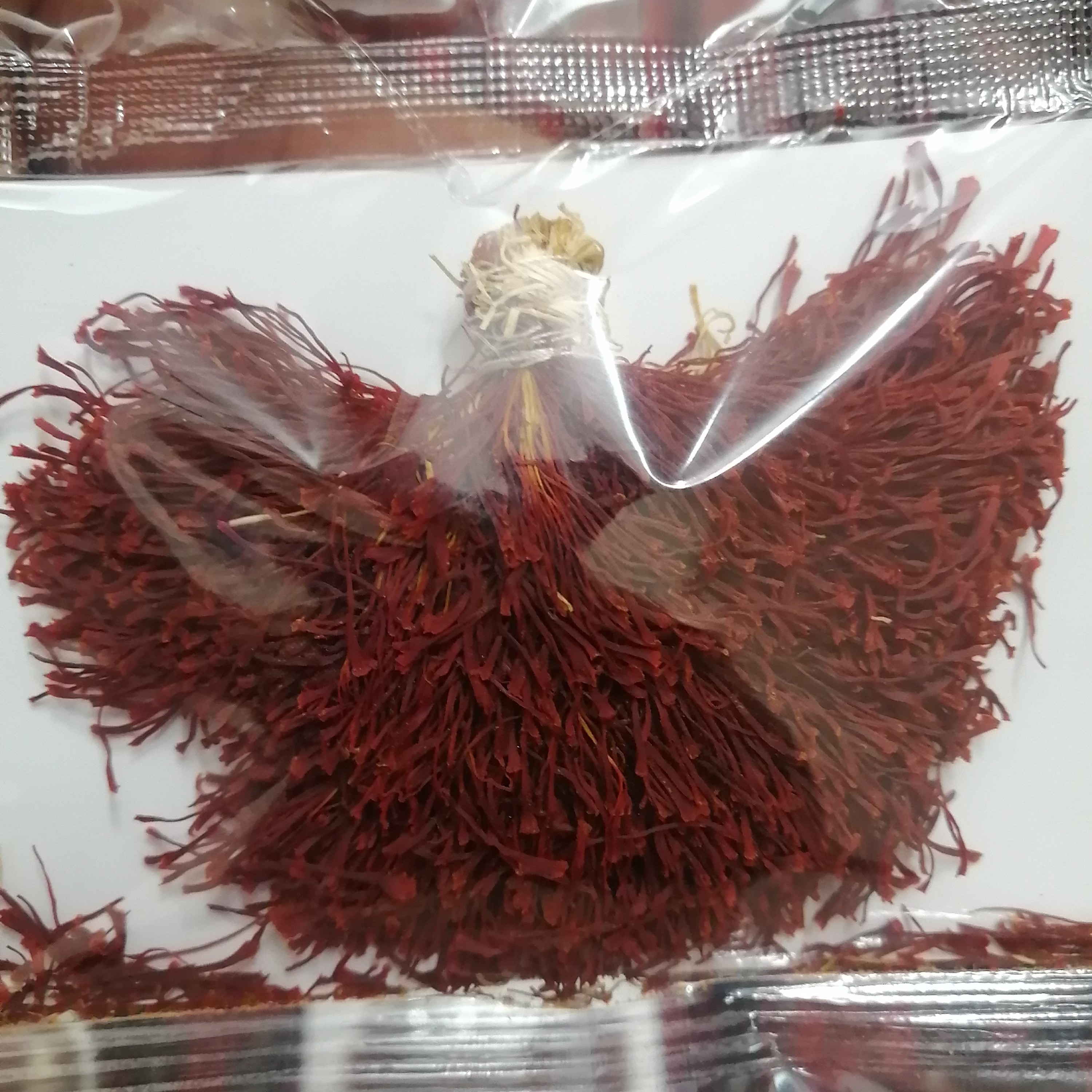 زعفران دسته (دختر پیچ) 