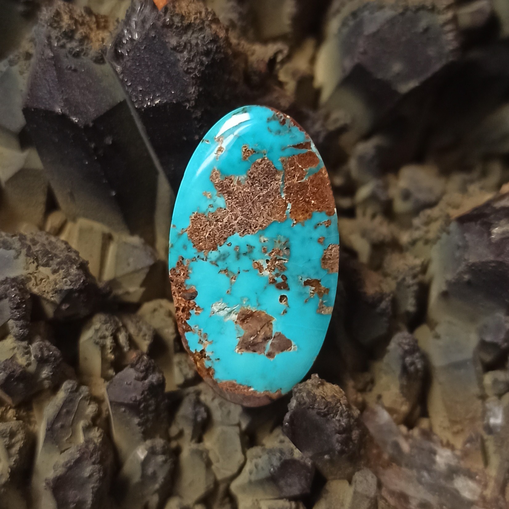 نگین فیروزه نیشابوری آبی خوشرنگ طبیعی احیا نشده F28