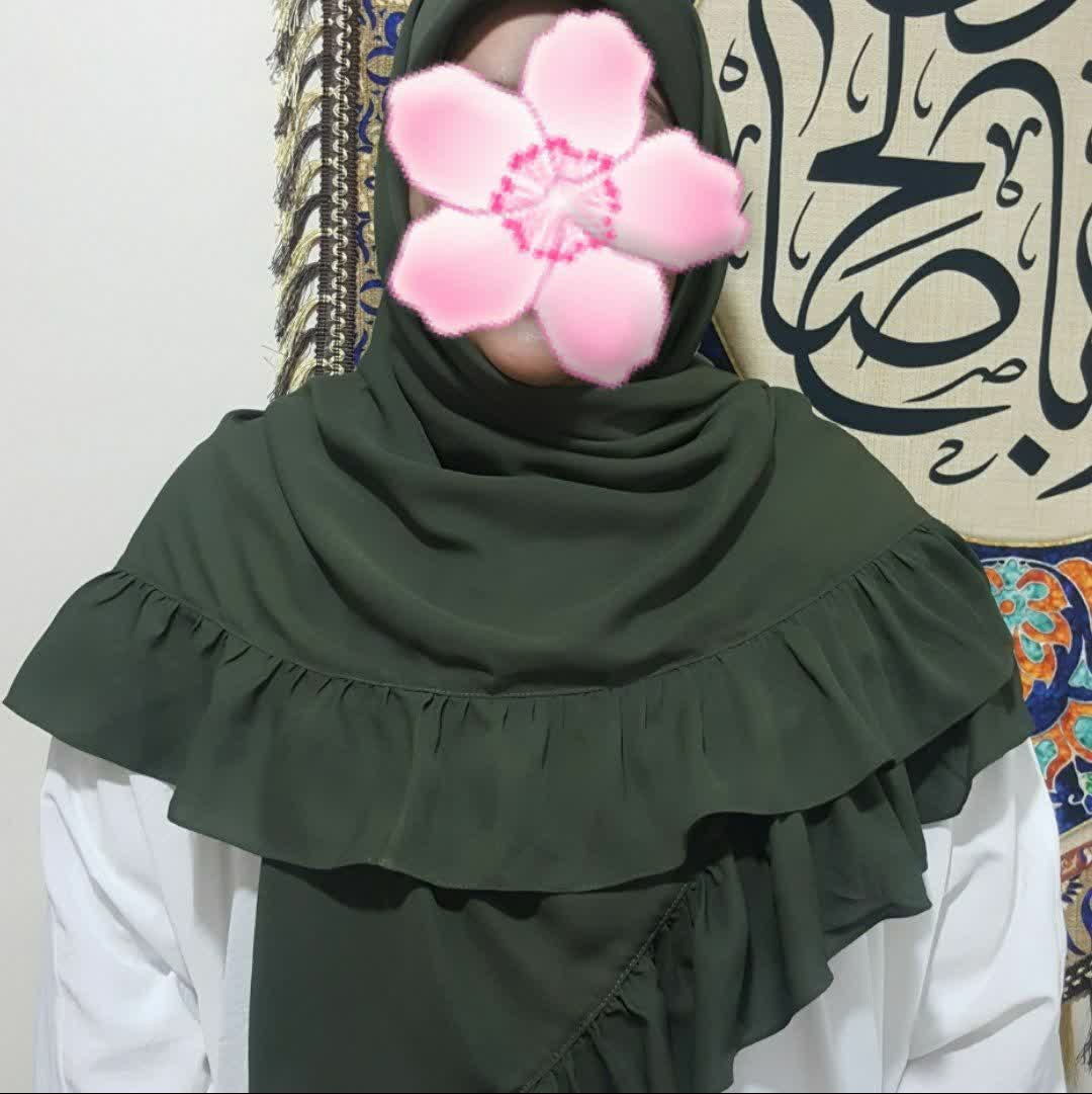 روسری کرپ حریر چین دار