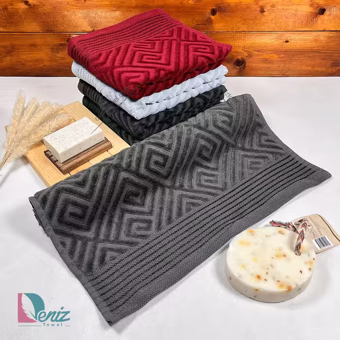 حوله دستی MAESTA رنگ یشمی تیره