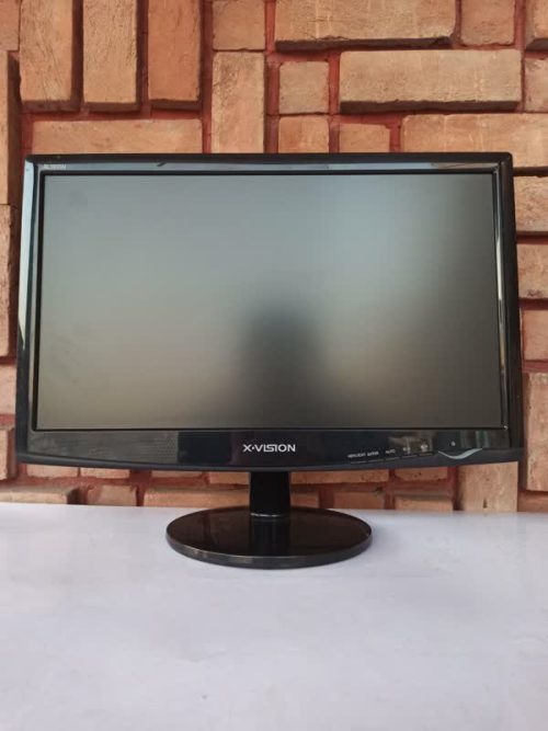 مانیتور XVISION LED 19 (استوک)