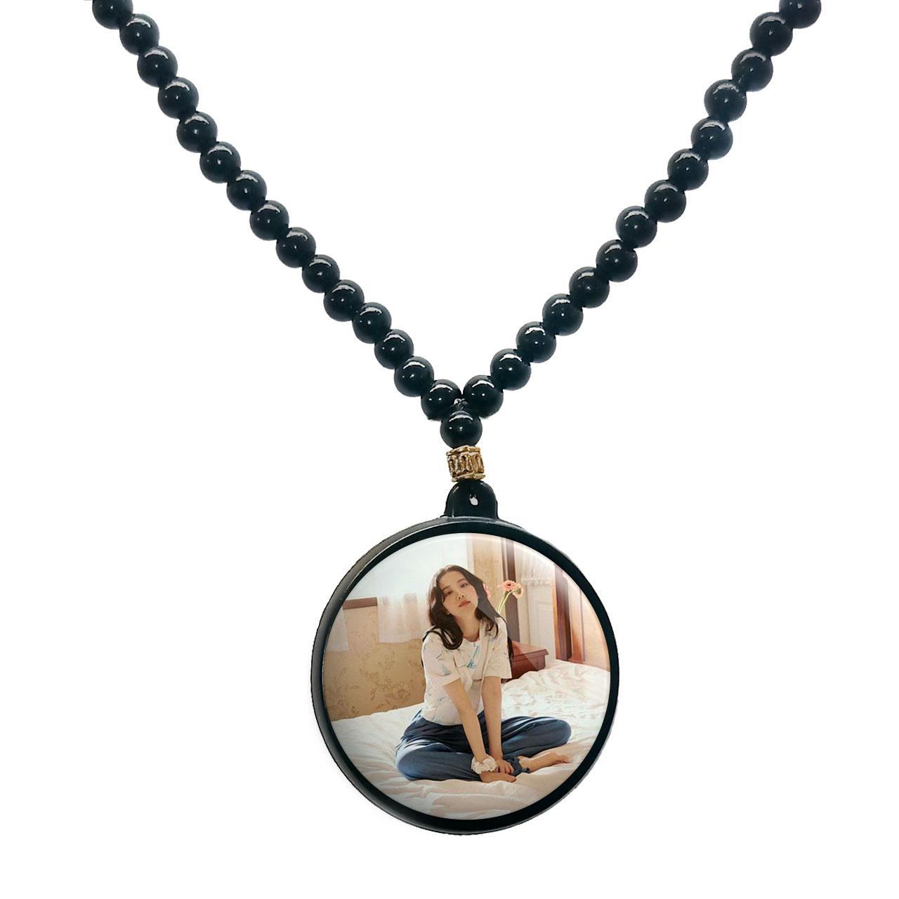 گردنبند پرمانه طرح بلک پینک کد pmd.6724 مدل دو طرفه