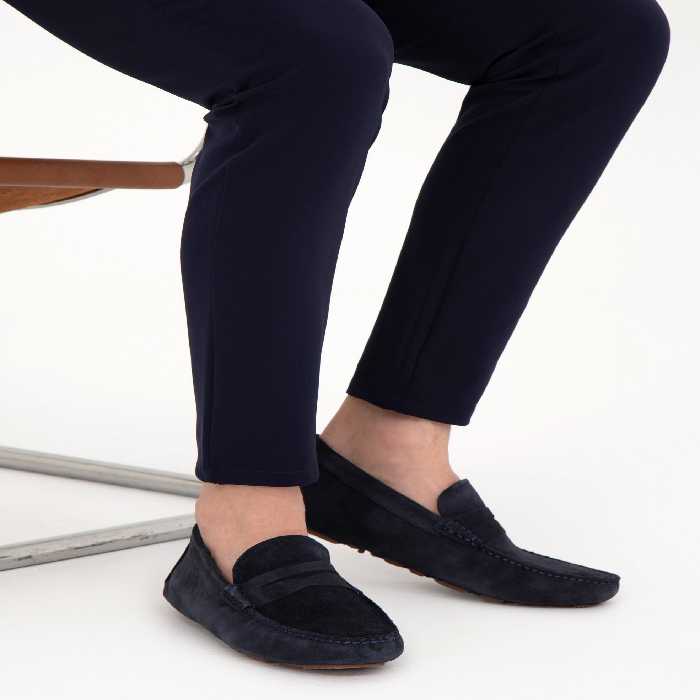 کفش لوفر مردانه سرمه ای پیرکاردین - فروشگاه لباس شهرمون