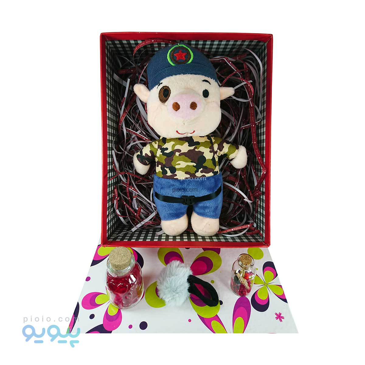 پک کادو ولنتاین با عروسک خوک کماندو