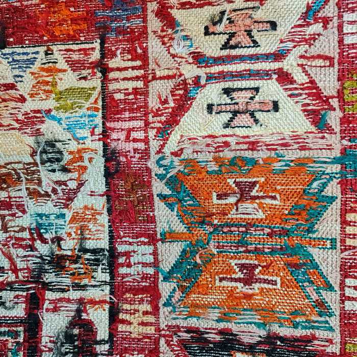 گلیم دستبافت دو نیم متری کد 981