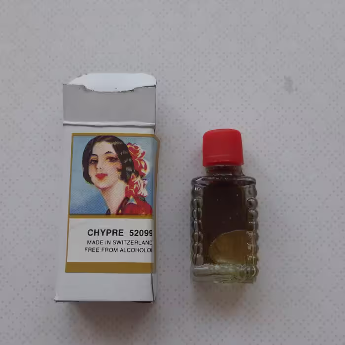 عطر قدیمی سوئیسی خوشبو