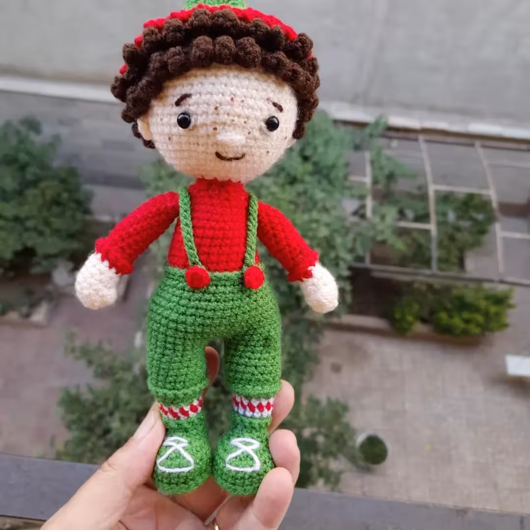 عروسک پسر یلدایی تکبافت قد عروسک 24 سانت  