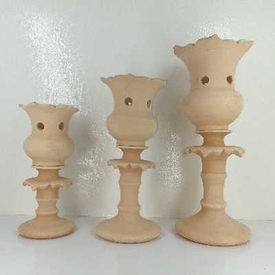  شمعدان سفالی خام مدل لب کمانی کد SH102 مجموعه سه عددی