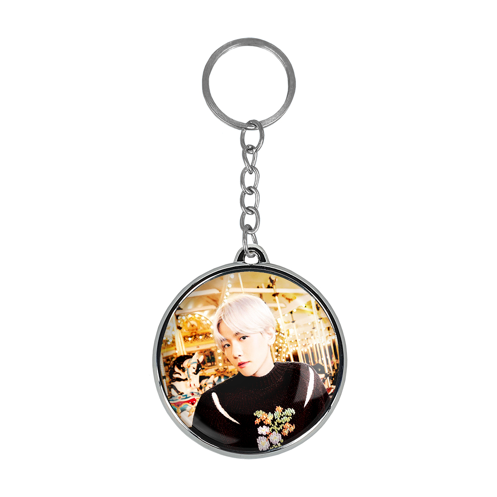 جاکلیدی خندالو مدل بکهیون گروه اکسو EXO طرح دوطرفه کد 1676916770