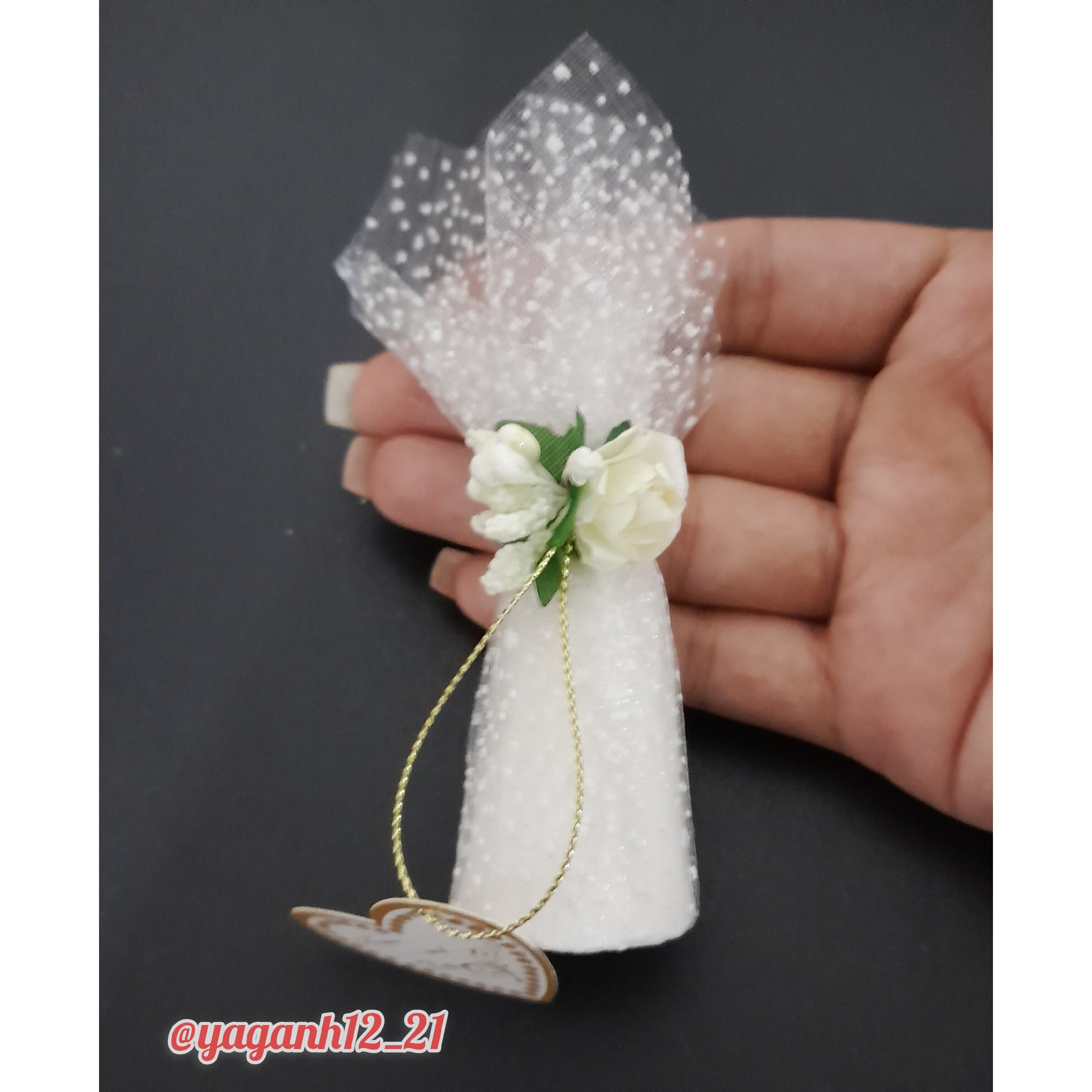 گیفت عقدعروسی کله قندی