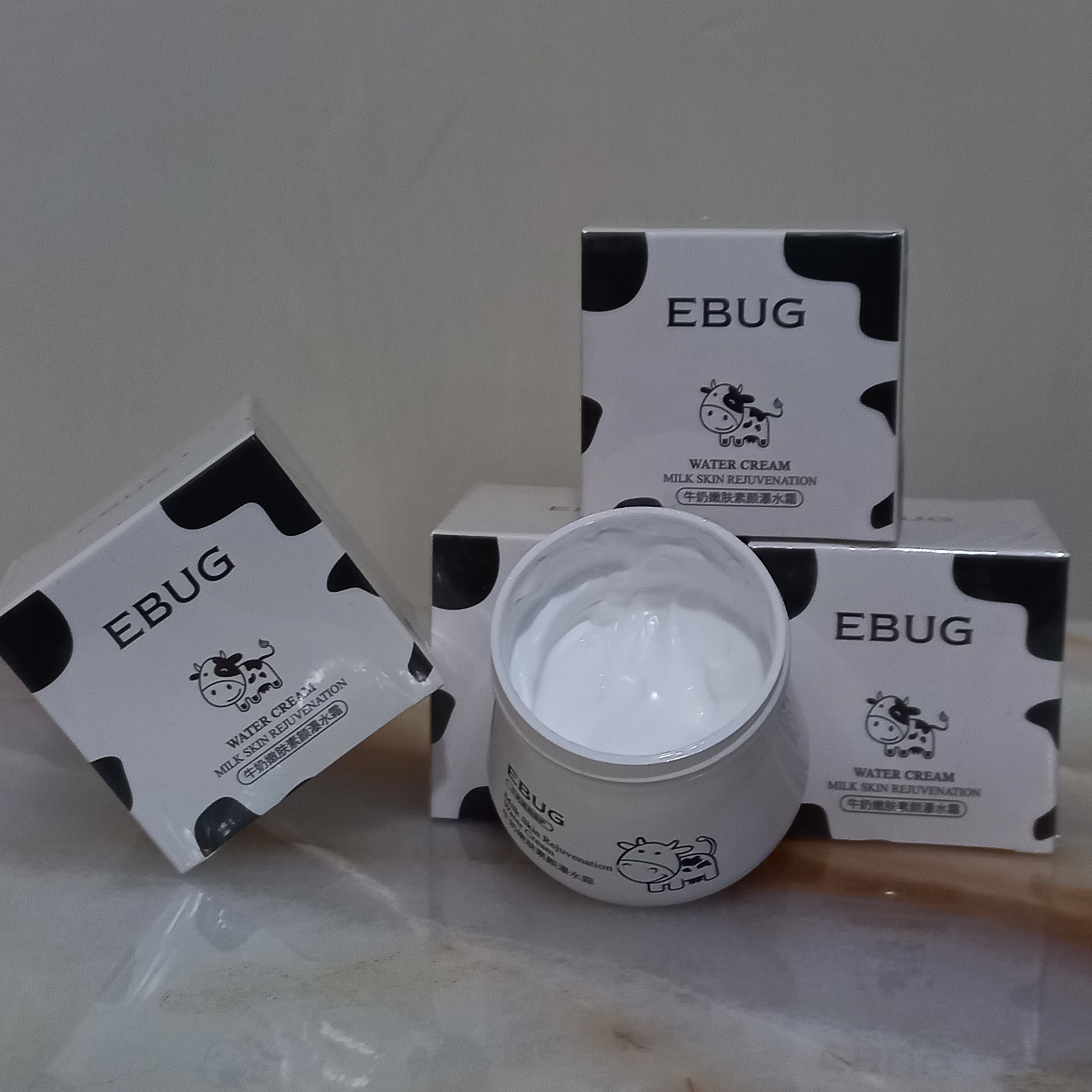 کرم شیر گاو ایبوگ(آبرسان وروشن کننده قوی پوست