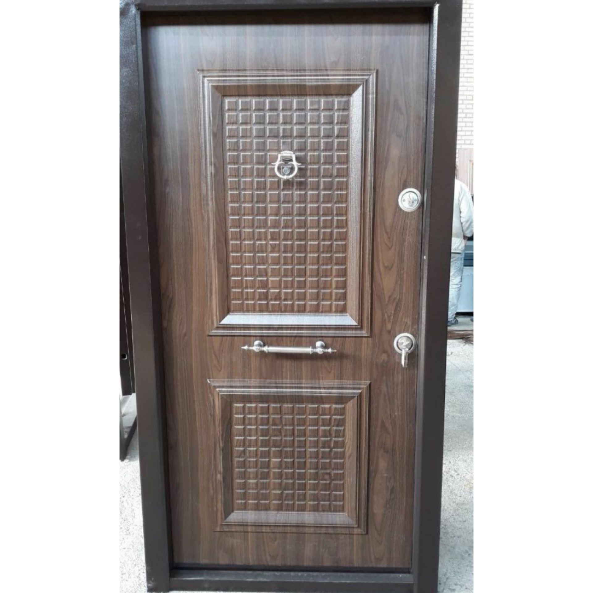 درب ضد سرقت مدل دو قاب روکش پی وی سی برجسته