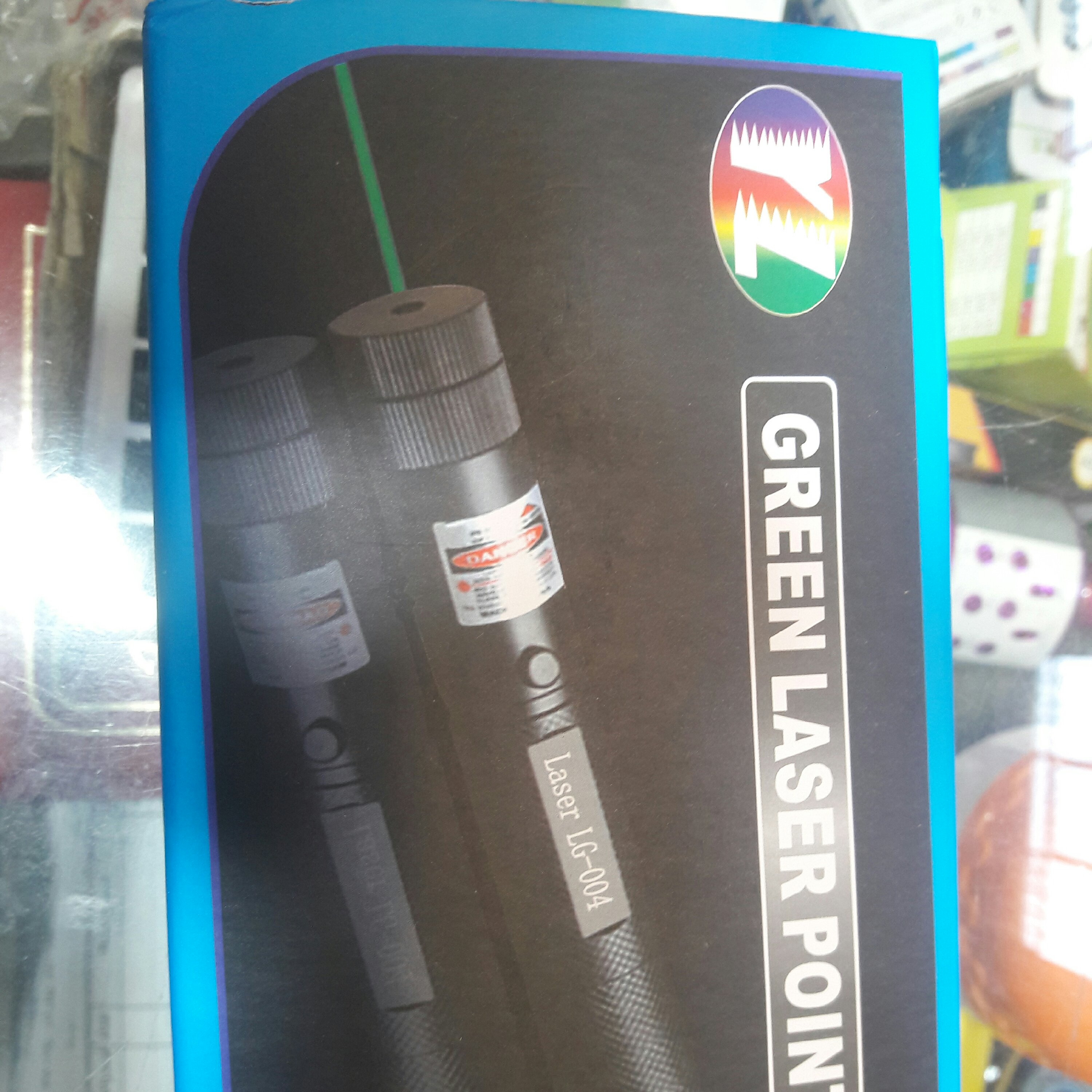 لیزر شارژی خطی وبارانی بابرد 4کیلو متر در رنگهای مشکی ابی قرمز وطلایی