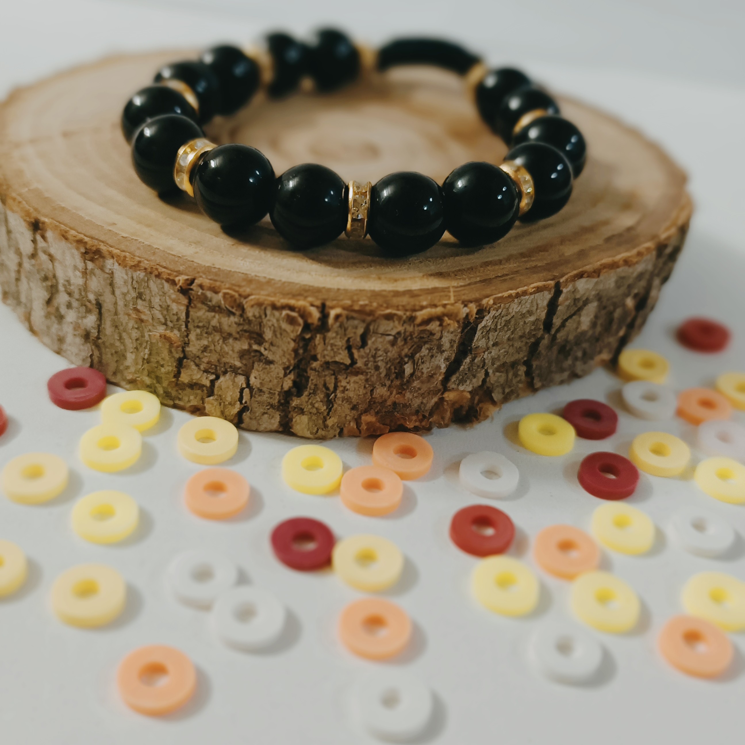 دستبند ساده با مروارید مشکی