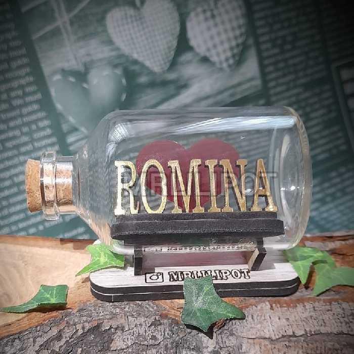 شیشه هایی که هم اسم داخلشون طراحی میشه و هم نوشته خاص