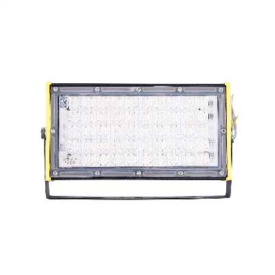 پرژکتور 50 وات پارس شعاع توس مدل آتریا SMD