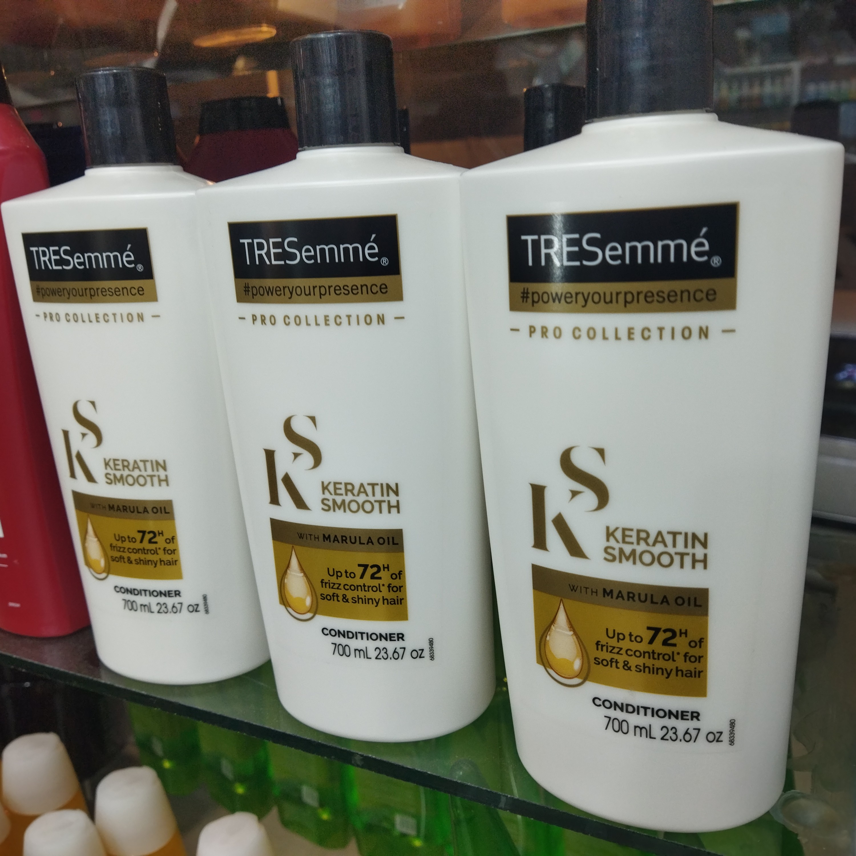 نرم کننده مو ترزمه مدلKeratin Smooth حجم700 میل