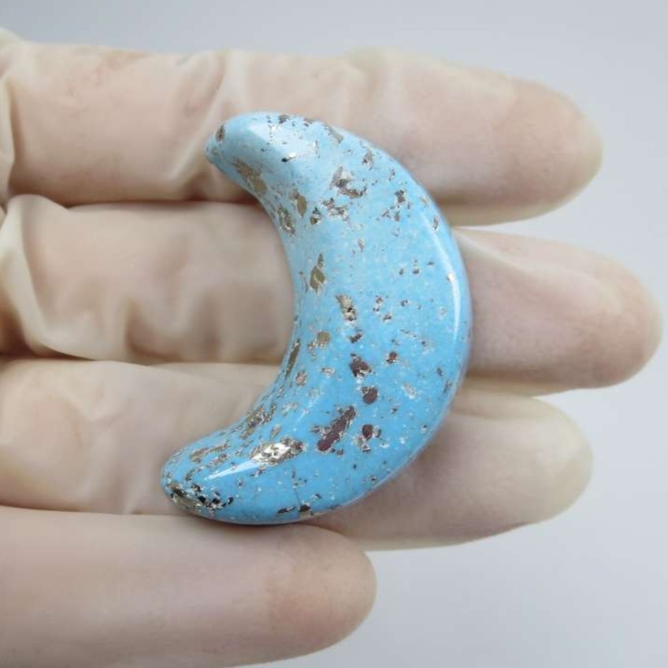 سنگ فیروزه کرمان کلکسیونی درشت مدل ماه