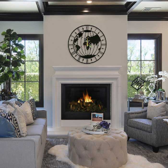 ساعت دیواری مدل کره زمین - فروشگاه نیم آستین