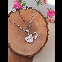 نیم ست نقره ای رنگ ثابت طرح قلبlove(کد114)