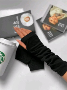 ساقدست مشکی ساده انگشتی نخ پنبه فری سایز