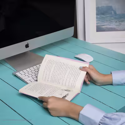 کتاب ترول های کوچک و سیل بزرگ اثر تووه یانسون نشر هوپا