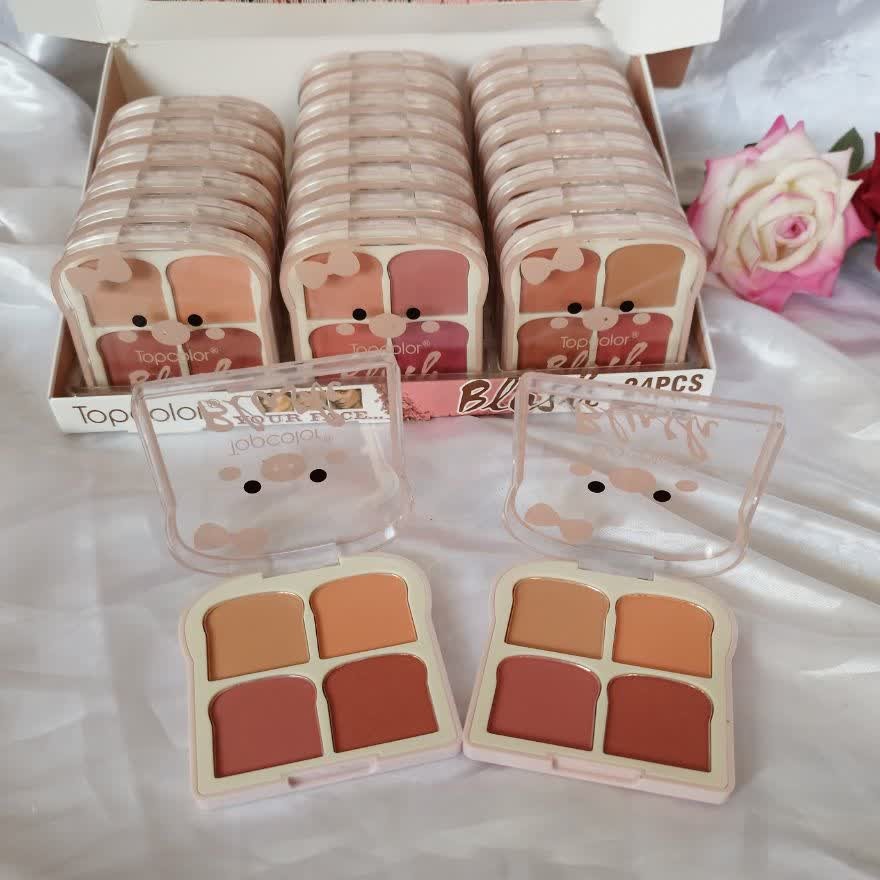 رژگونه 4تایی کد 01 مدل عروسکی مارک Blush دارای یک رنگ شاین دار و سه رنگ مات 