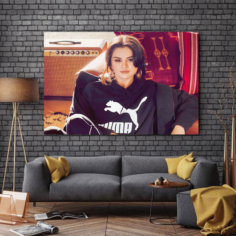 تابلو شاسی طرح بزرگان موسیقی مدل سلنا گومز کد A411