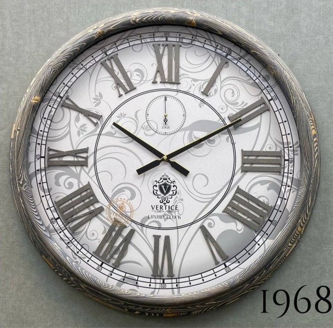 ساعت دیواری چوبی ورتیچ مدل 1968