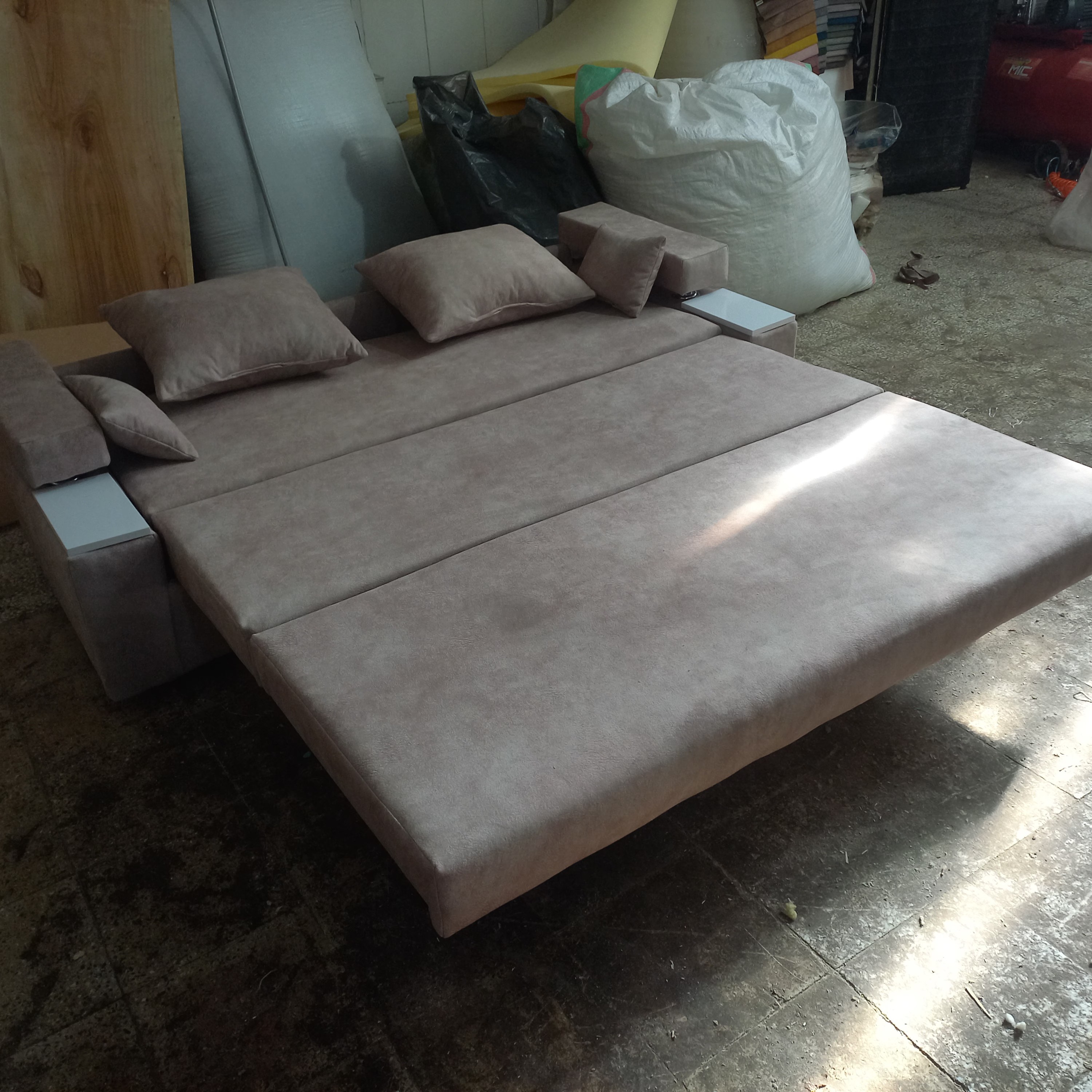 مبل تخت خواب شو تختشو 