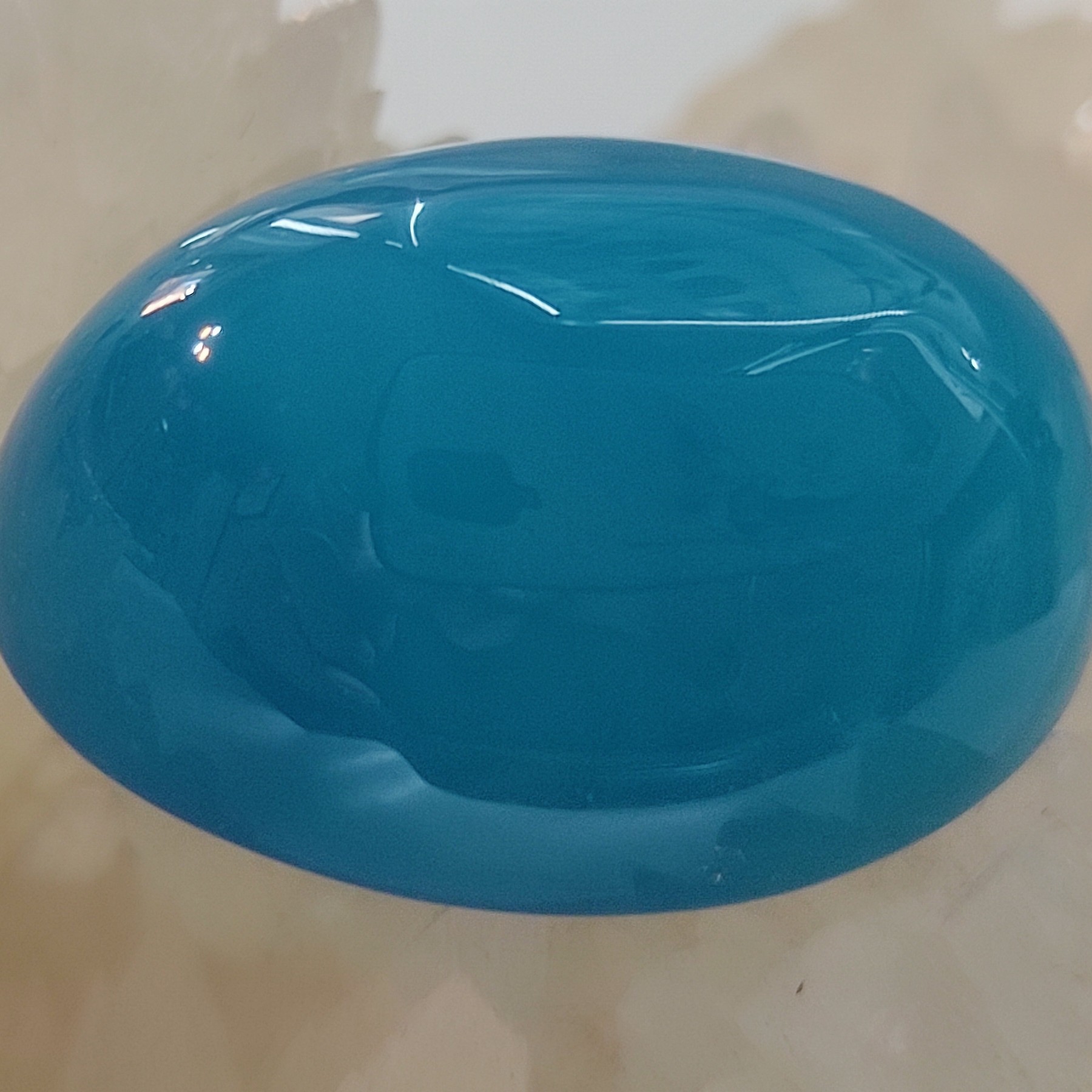 عقیق آبی آسمانی تک رنگ دامله کوهانی اندازه های ذکر شده تقریبی است اندازه واقعی در عکس مشهود است 