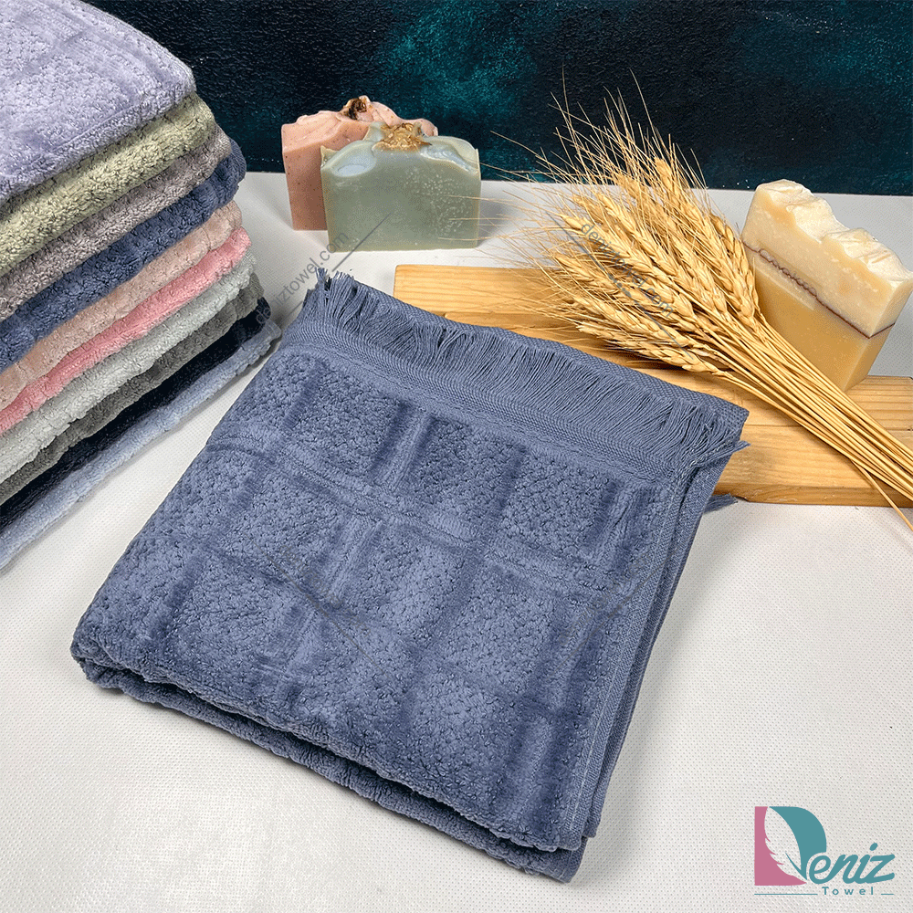 حوله دستی طرح مارتا رنگ آبی لاجوردی