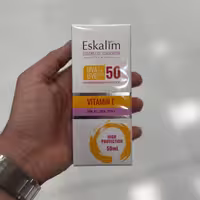 کرم ضد آفتاب شماره 1 رنگی spf50 حاوی ویتامین e اسکالیم 50 میل