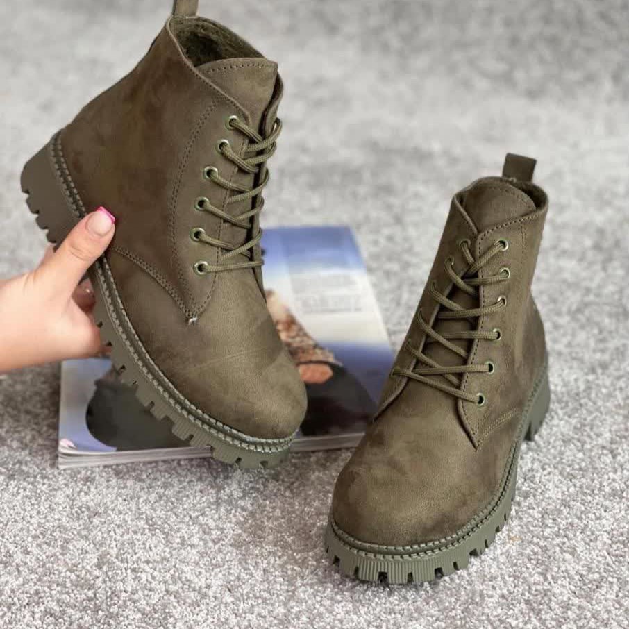  کفش نیم بوت یا نیم ساق دخترانه زنانه جدید جنس سوییت سبو و راحت با کیفیت عالی 