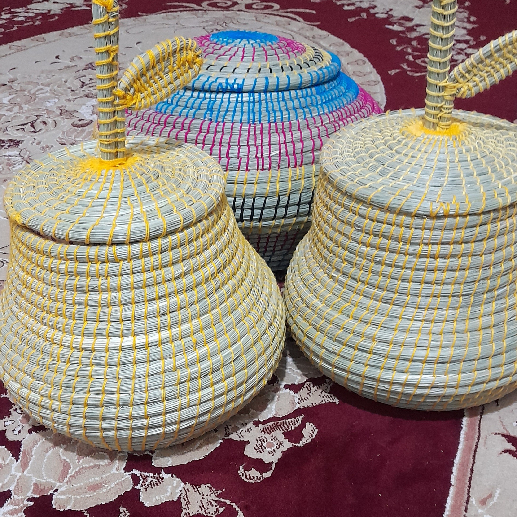 جا برنجی با شکل گلابی مناسب برای جای غلات و حبوبات